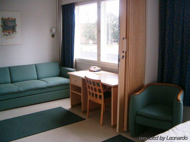 Hotel Pietari Kylliaeinen Savonlinna Quarto foto